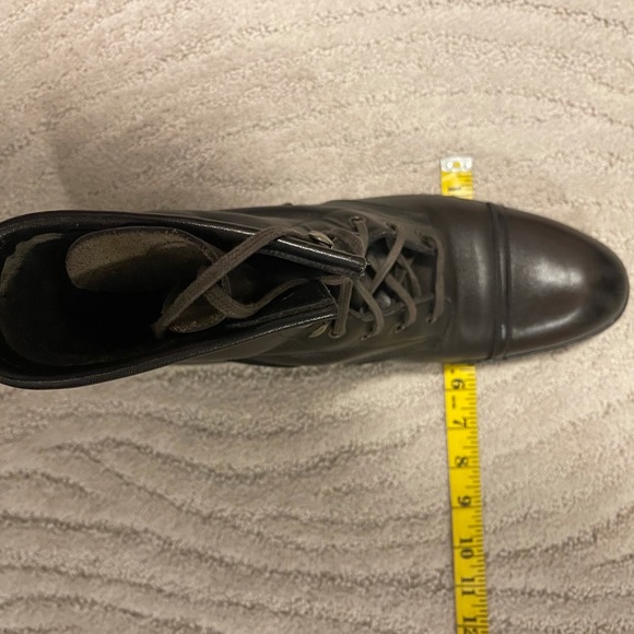 Auth Tom Ford Leather Boots - Picture 13 of 13